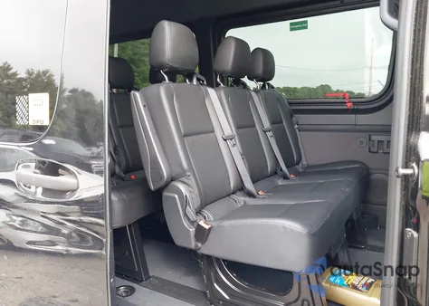 2024 Mercedes-Benz Sprinter 2500 High Roof 4-Cyl Diesel Ho from USA, damaged, VIN W1Z4NGHY1RT194479